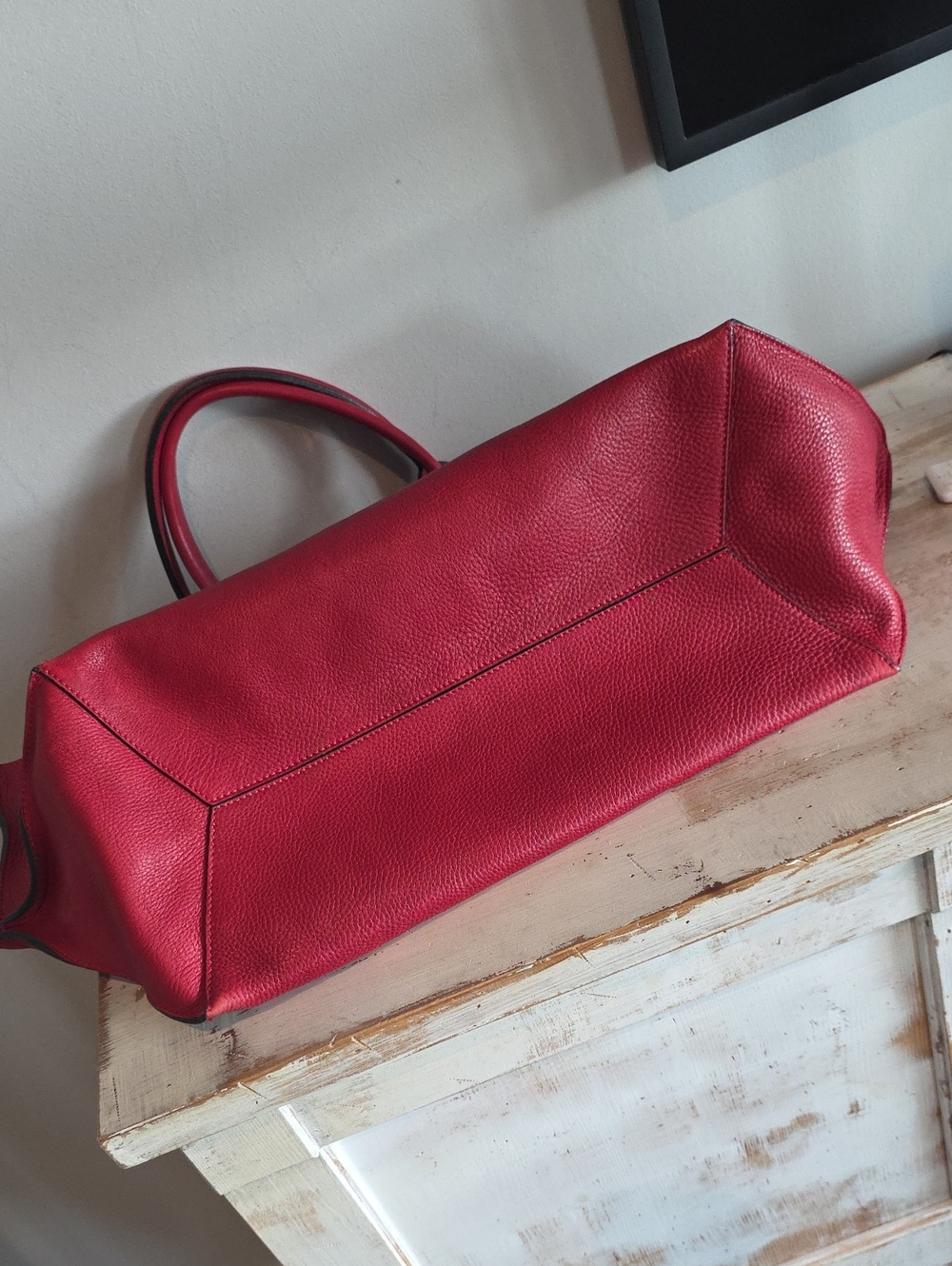 Marni Red Leather Tote Bag with Front Pockets - Picture 9 of 15